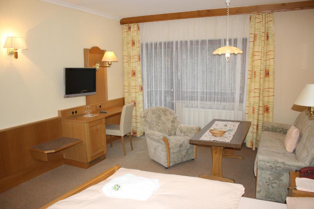 Wald-Hotel Heppe Dammbach Værelse billede