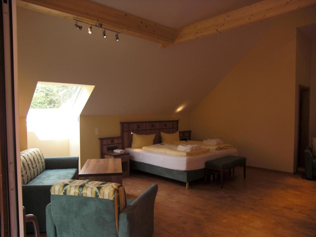 Wald-Hotel Heppe Dammbach Værelse billede